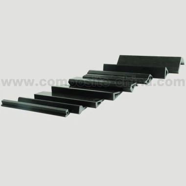 Formă de fibră de carbon